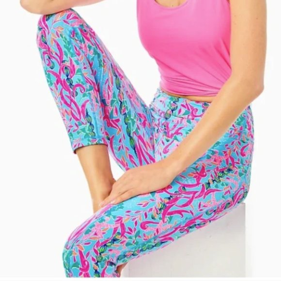 Lilly Pulitzer Luxletic Multi Seaweed Samba UPF 50+ Weekender High-Rise Legging - Picture 1 of 9